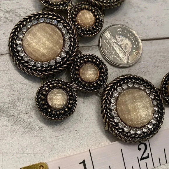 Shimmer  Necklace - Picture 4 of 4